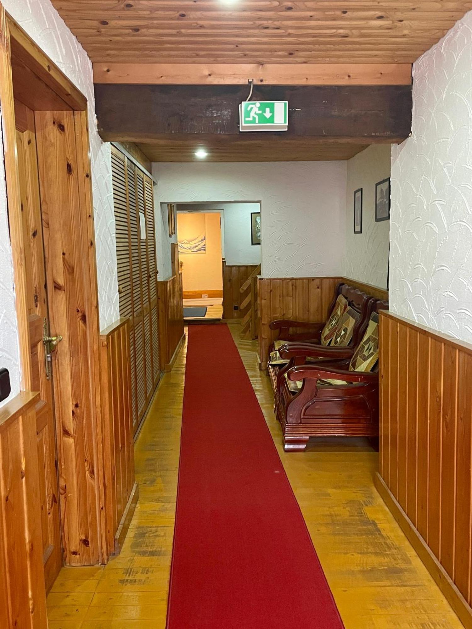 Hotel Altes Faehrhaus Дуйсбург Экстерьер фото